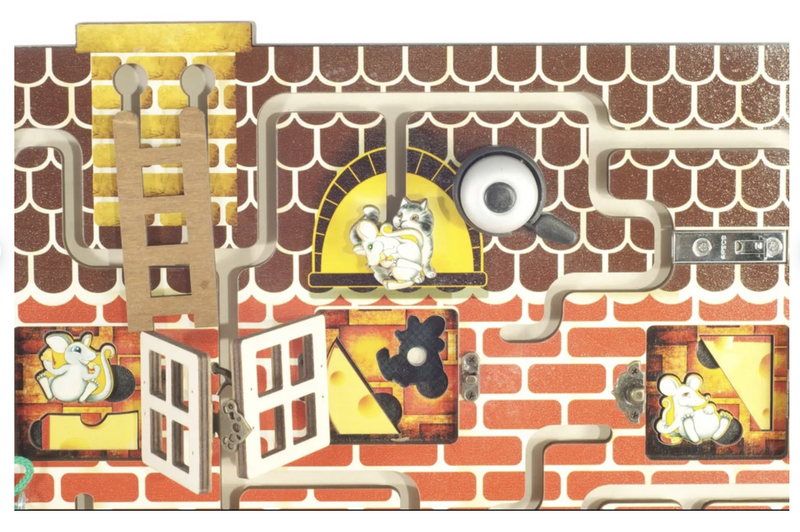 Развивающая доска. Бизиборд "Кошки-мышки"